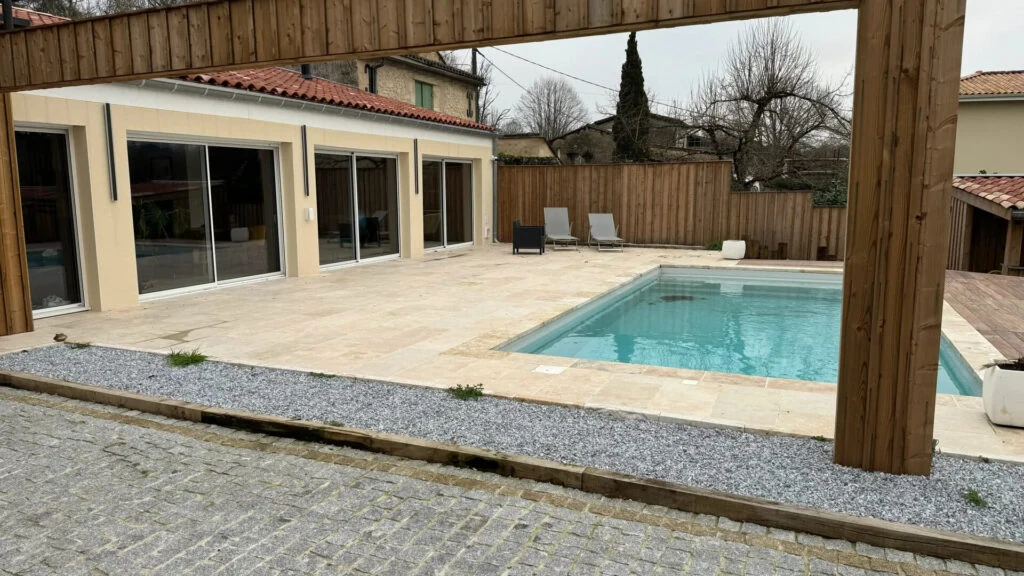 travertin plage piscine CBDP